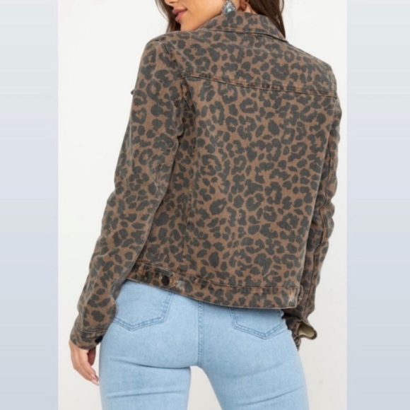 Leopard Jean Jacket - Picture 2 of 9